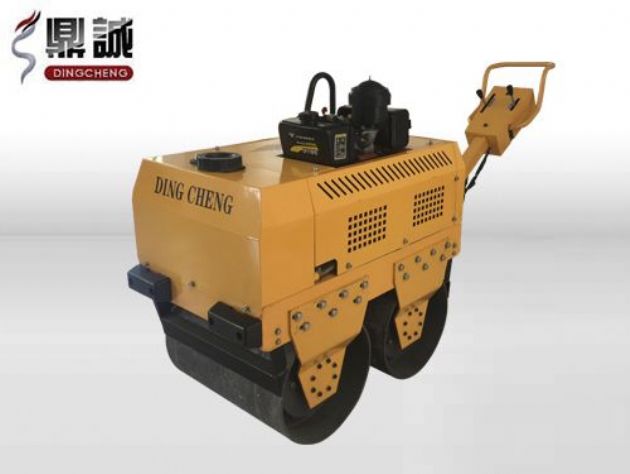 點(diǎn)擊查看詳細(xì)信息<br>標(biāo)題：DC-30C高配手扶式壓路機(jī) 閱讀次數(shù)：12997