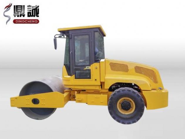 點(diǎn)擊查看詳細(xì)信息<br>標(biāo)題：6噸單鋼輪振動(dòng)壓路機(jī) 閱讀次數(shù)：13622