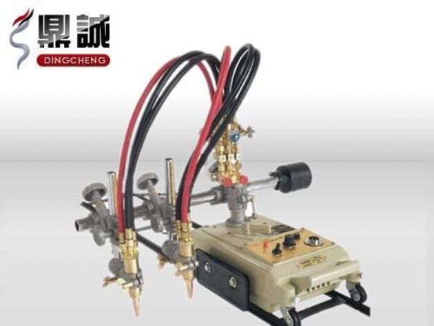 點(diǎn)擊查看詳細(xì)信息<br>標(biāo)題：雙頭多頭火焰切割機(jī) 閱讀次數(shù)：4802